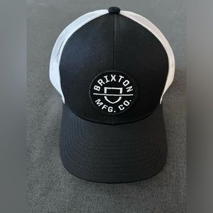 Trucker hat